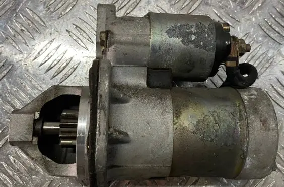 Nissan Qashqai Starter motor 23300EN200 MR20