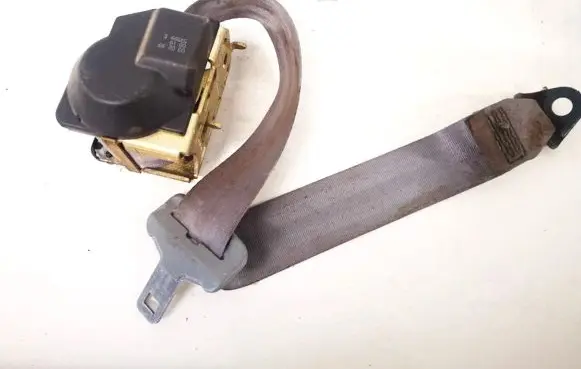 Peugeot 406 Rear seatbelt 00054863