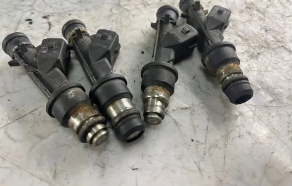 Opel Zafira A Fuel injectors set 25313846