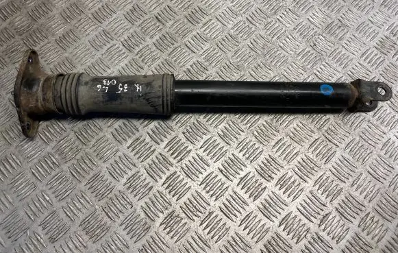Hyundai ix35 Rear shock absorber/damper 553112y001