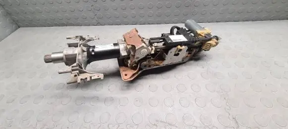Steering wheel axle set