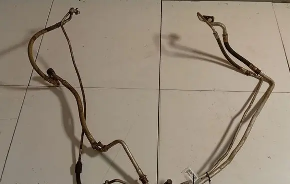 Peugeot 406 Air conditioning (A/C) pipe/hose 