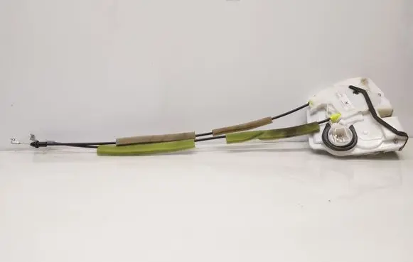 Mazda 6 Rear door lock 4B06D0114