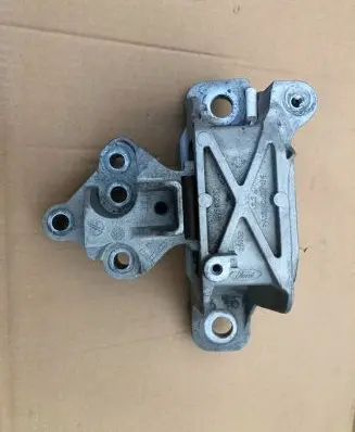 Ford Kuga III Engine mount bracket LX616F012AC