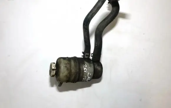 Mitsubishi Galant Power steering fluid tank/reservoir