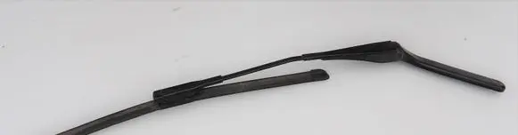 BMW 1 E81 E87 Front wiper blade arm 7169971