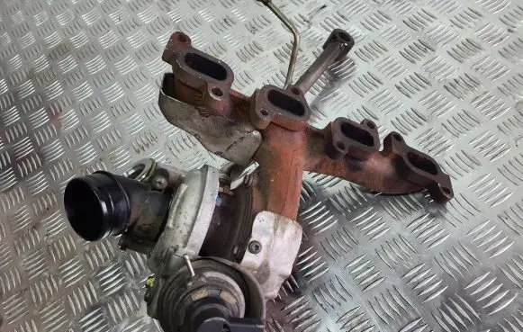 Volkswagen Golf VI Turbo 03L253016T GTC1244VZ 7755171