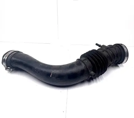 Ford Fusion II Intercooler hose/pipe DS739R504EB