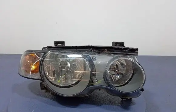 BMW X3 E83 Headlight/headlamp 6901970