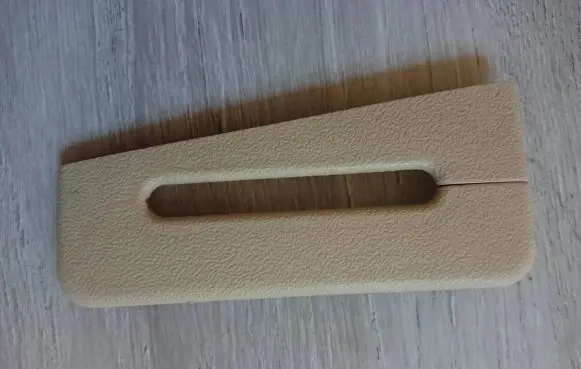 Jaguar XJ X40 Seat belt trim E8Z9LE0