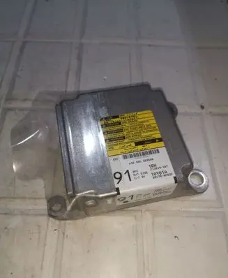 Toyota Corolla Verso E121 Airbag control unit/module 891700F032 213819107
