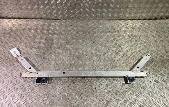 Volvo XC90 Radiator support slam panel bracket 31688772
