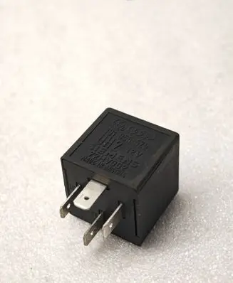 Volkswagen PASSAT B5 Other relay 191955529 72HV002