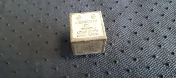 Renault Kangoo I Other relay 7700822929 72WR011