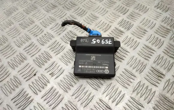 Volkswagen PASSAT B6 Gateway control module 3C0907530C 3C0907951A