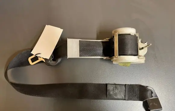 Opel Vectra C Front seatbelt 0402050 3214612602