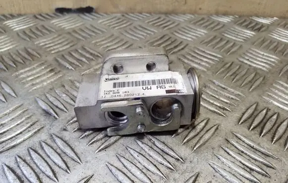 Audi TT TTS Mk2 Air conditioning (A/C) expansion valve 1K0820679