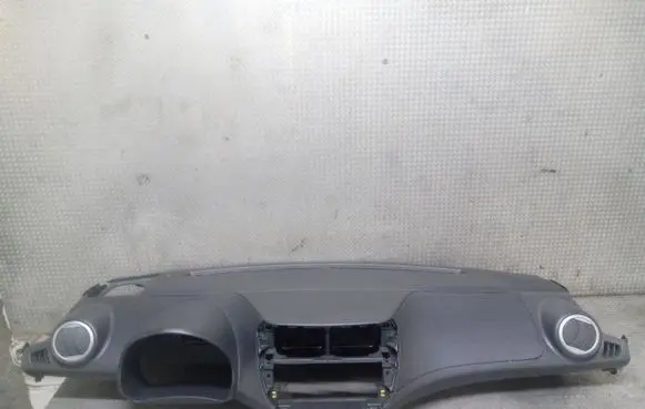 Suzuki Alto Dashboard