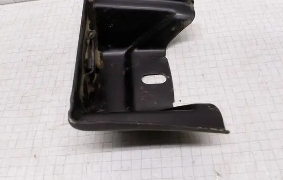Volkswagen Transporter - Caravelle T5 Radiator support slam panel bracket 7H0805732 G8T011