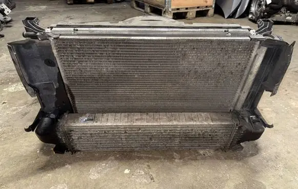 Mercedes-Benz CLA C117 X117 W117 Radiator set A2465000900