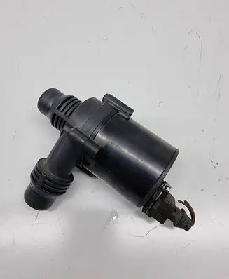 BMW X6 F16 Electric auxiliary coolant/water pump 9197085