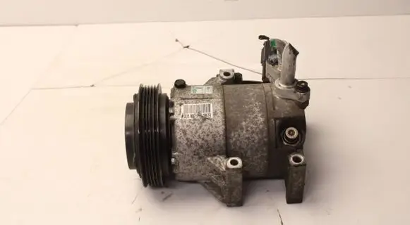 KIA Soul Air conditioning (A/C) compressor (pump) F500FG8CA08