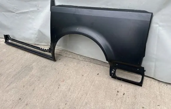 Volkswagen Multivan T5 Rear arch 7E1809843A