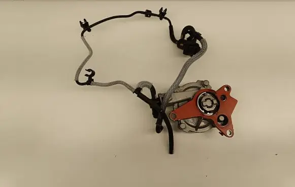 Mercedes-Benz C W205 Vacuum pump 146503760R 120816 0960733