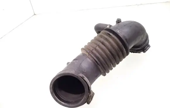 Volvo S70 V70 V70 XC Intercooler hose/pipe 9161888 1367839