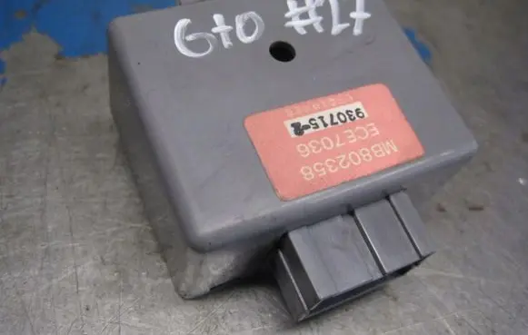 Mitsubishi 3000 GT Other relay MB802358