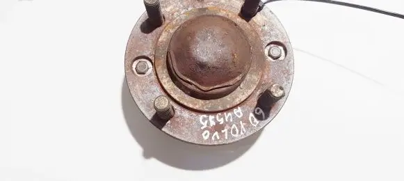 Volvo S40, V40 Rear wheel hub