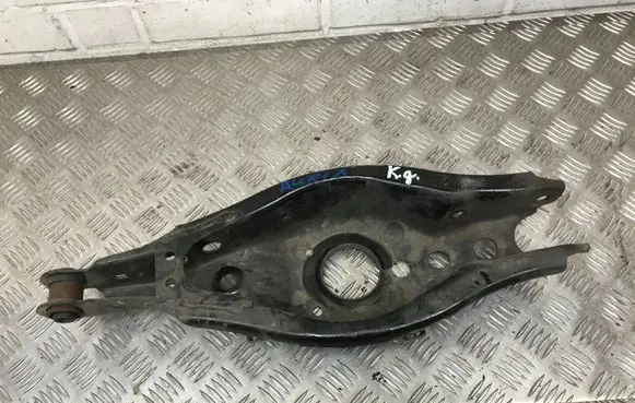 Toyota Auris E180 Rear upper control arm/wishbone