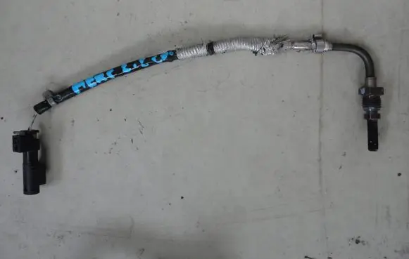 Mercedes-Benz Vito Viano W639 Lambda probe sensor A0081533728