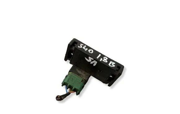 Volvo S40, V40 Air pressure sensor 8768262