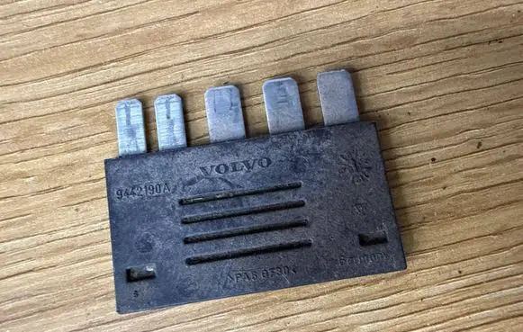 Volvo V70 Fuse 9442190A