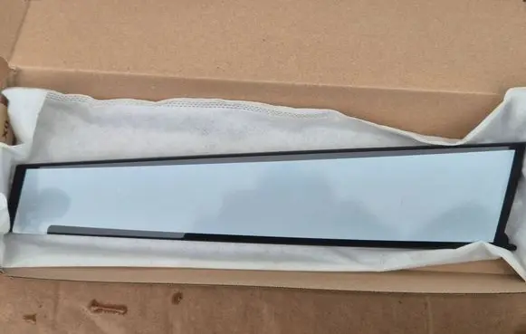 Citroen C4 III e-C4 Front door glass trim molding 98311272XK