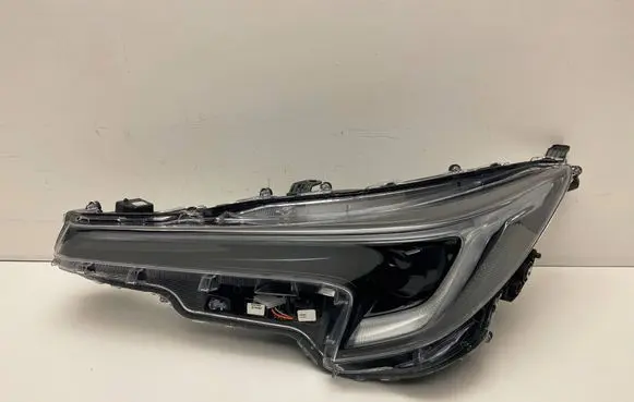 Toyota Corolla E210 E21 Headlight/headlamp 8115002X10 L729978
