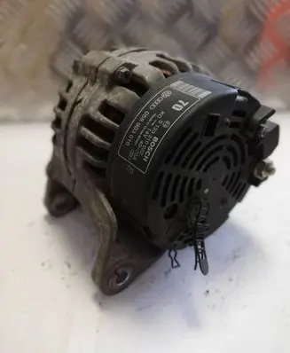 Audi A4 S4 B5 8D Generator/alternator 058903016 0123310022