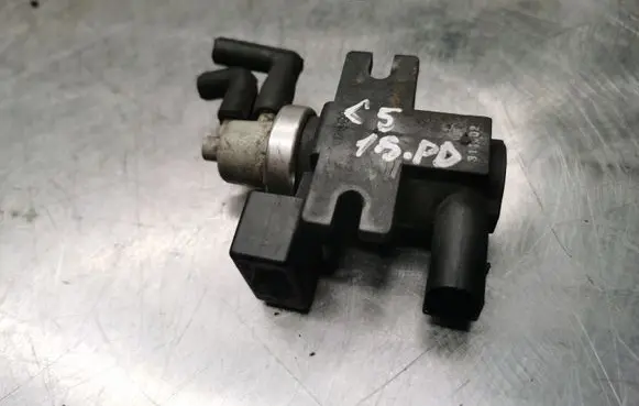 Audi A6 S6 C5 4B Turbo solenoid valve 8E0906627B
