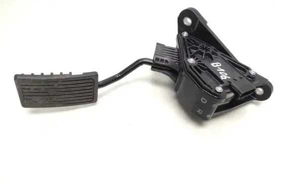 Honda CR-V Accelerator throttle pedal Jm14b 11m08