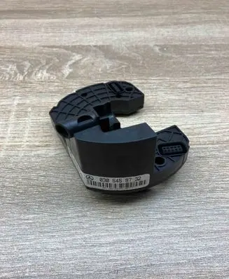 Mercedes-Benz E W211 Steering angle sensor 0305459732
