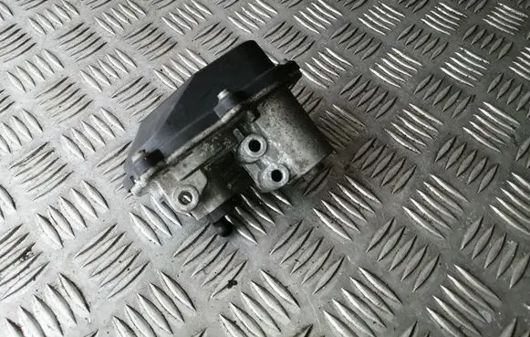 Audi A6 S6 C6 4F Intake manifold valve actuator/motor 06F133482B A2C53106022