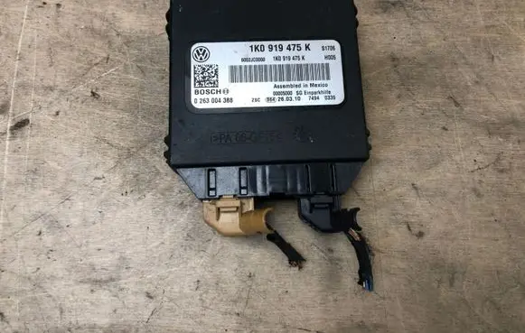 Volkswagen Touran I Parking PDC control unit/module 1K0919475K