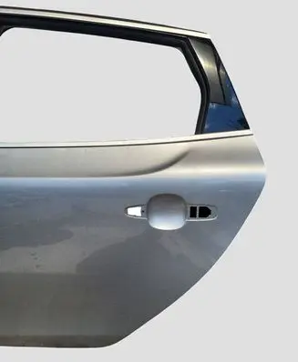 Volvo V40 Rear door
