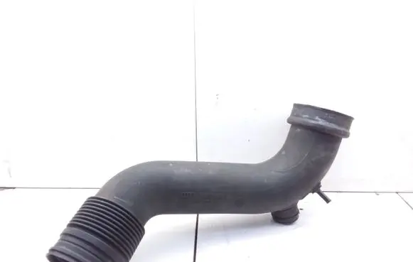 Audi A2 Air intake hose/pipe 8Z0129658E