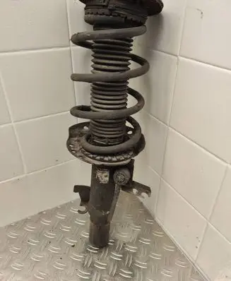 Volvo V60 Front shock absorber with coil spring 31406002 DZZBA 0130533