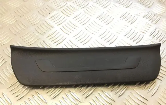 KIA Sportage Rear sill trim cover 85888F1000