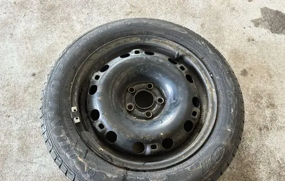 Skoda Rapid (NH) R15 spare wheel 