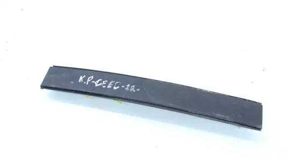 Roof trim bar molding cover