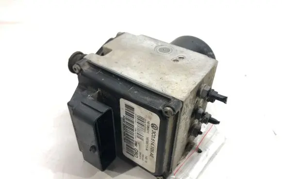Volkswagen PASSAT B6 ABS Pump 3C0614109AE
